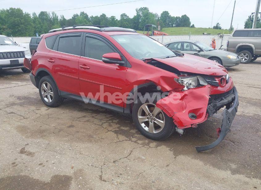 2015 Toyota Rav4 XLE (VIN JTMWFREV8FD058537) main photo