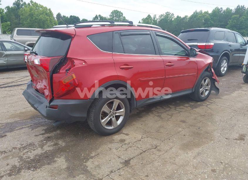 Photo 4 of 2015 Toyota Rav4 XLE (VIN JTMWFREV8FD058537)