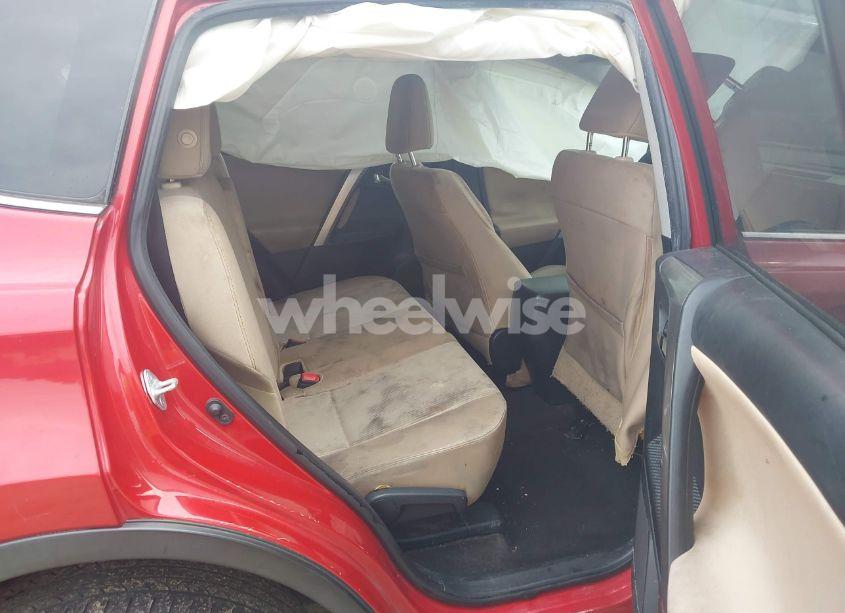 Photo 8 of 2015 Toyota Rav4 XLE (VIN JTMWFREV8FD058537)