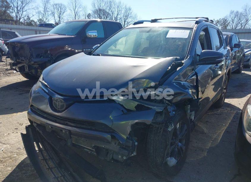 Photo 2 of 2016 Toyota Rav4 XLE (VIN JTMWFREV8GJ087491)