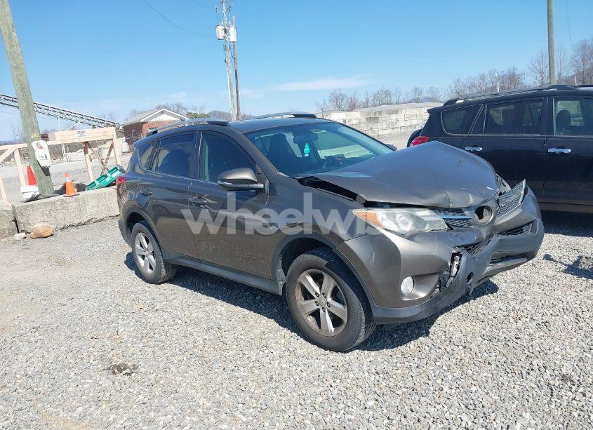 2013 Toyota Rav4 XLE (VIN JTMWFREV9D5002985) main photo