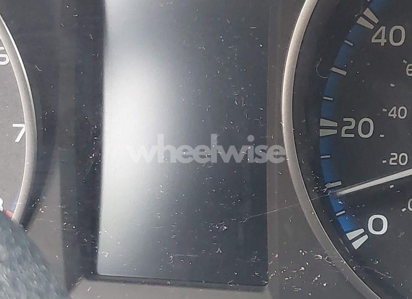 Photo 16 of 2017 Toyota Rav4 XLE (VIN JTMWFREV9HJ126106)