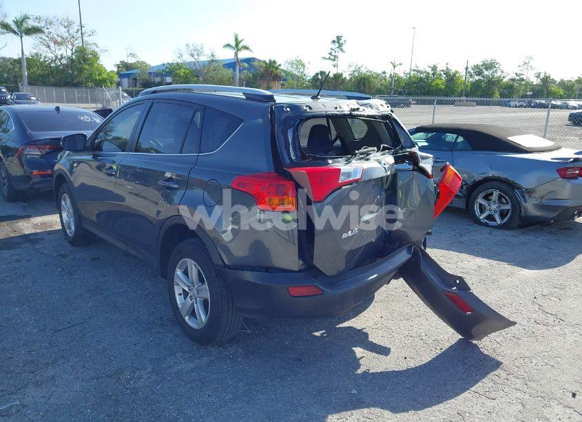 Photo 6 of 2013 Toyota Rav4 XLE (VIN JTMWFREVXDD005691)