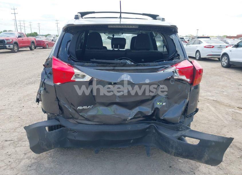 Photo 16 of 2015 Toyota Rav4 XLE (VIN JTMWFREVXFJ041014)