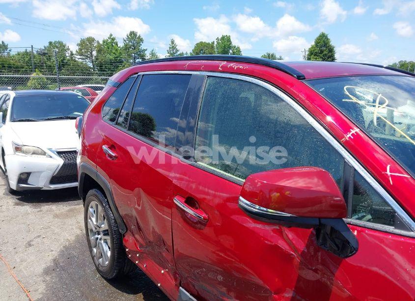 Photo 13 of 2019 Toyota Rav4 LIMITED (VIN JTMY1RFV0KD003354)