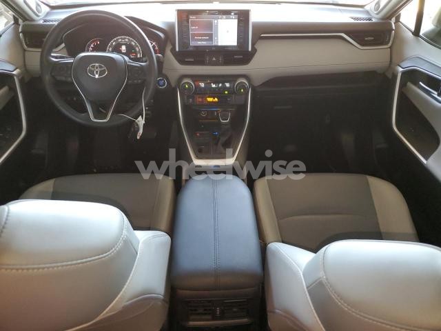 Photo 12 of 2020 TOYOTA RAV4 LIMITED (VIN JTMY1RFV1LD520275)