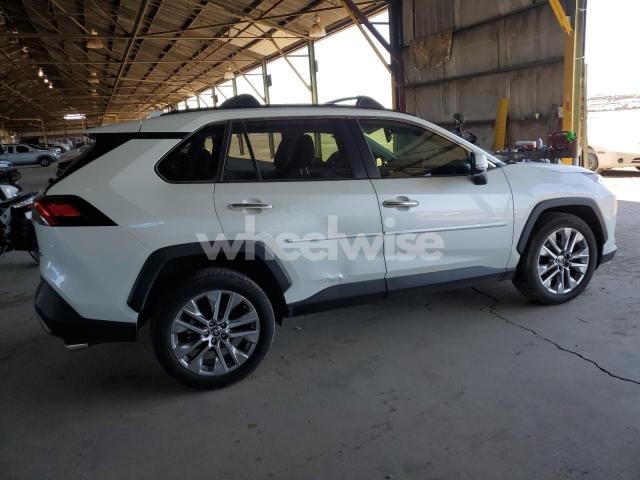 Photo 3 of 2020 TOYOTA RAV4 LIMITED (VIN JTMY1RFV1LD520275)
