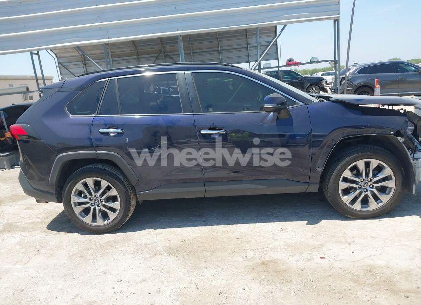 Photo 14 of 2019 Toyota Rav4 LIMITED (VIN JTMY1RFV7KD516262)