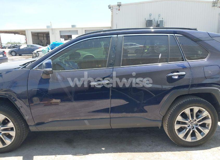 Photo 15 of 2019 Toyota Rav4 LIMITED (VIN JTMY1RFV7KD516262)