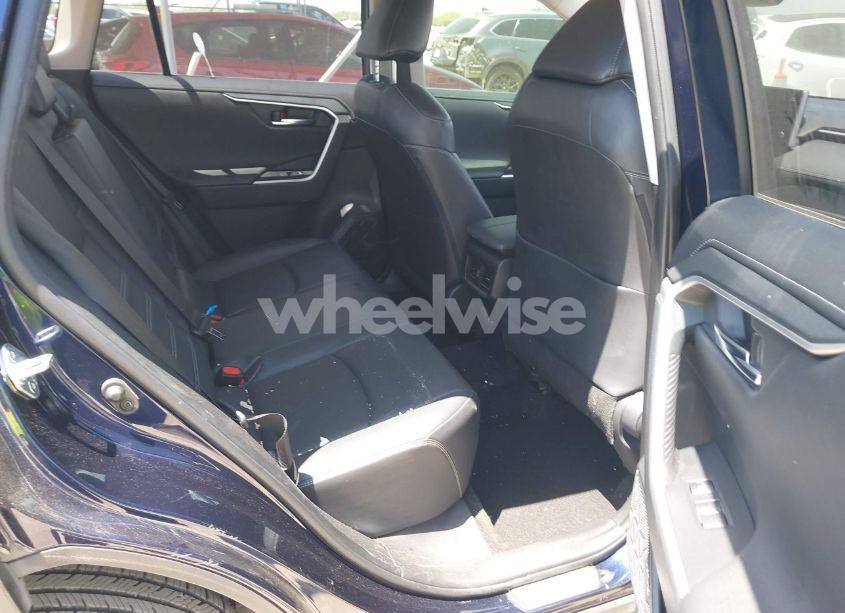 Photo 8 of 2019 Toyota Rav4 LIMITED (VIN JTMY1RFV7KD516262)