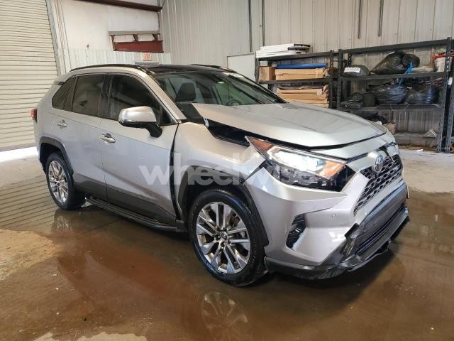 Photo 10 of 2019 TOYOTA RAV4 LIMITED (VIN JTMY1RFV9KD514657)