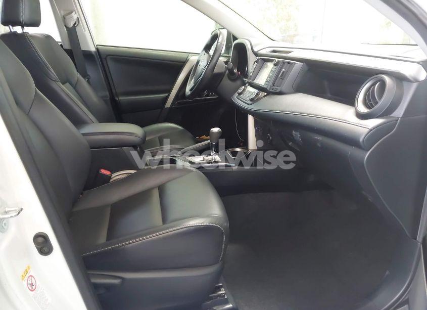 Photo 5 of 2018 Toyota Rav4 LIMITED/PLATINUM (VIN JTMYFREV0JD117081)