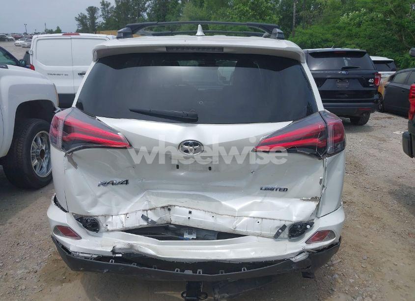 Photo 16 of 2018 Toyota Rav4 LIMITED (VIN JTMYFREV4JJ749695)