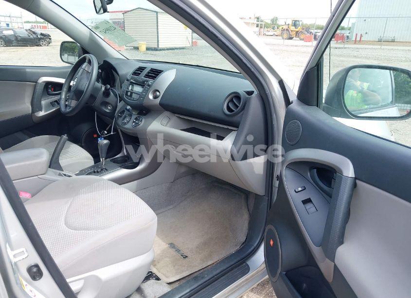 Photo 5 of 2007 Toyota Rav4 LIMITED (VIN JTMZD31VX76043758)