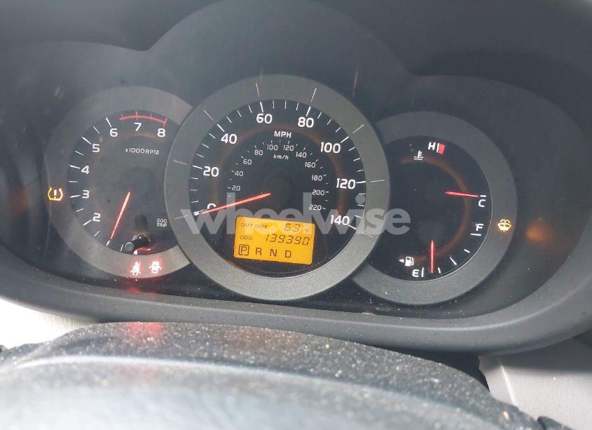 Photo 7 of 2007 Toyota Rav4 (VIN JTMZD33V075058434)