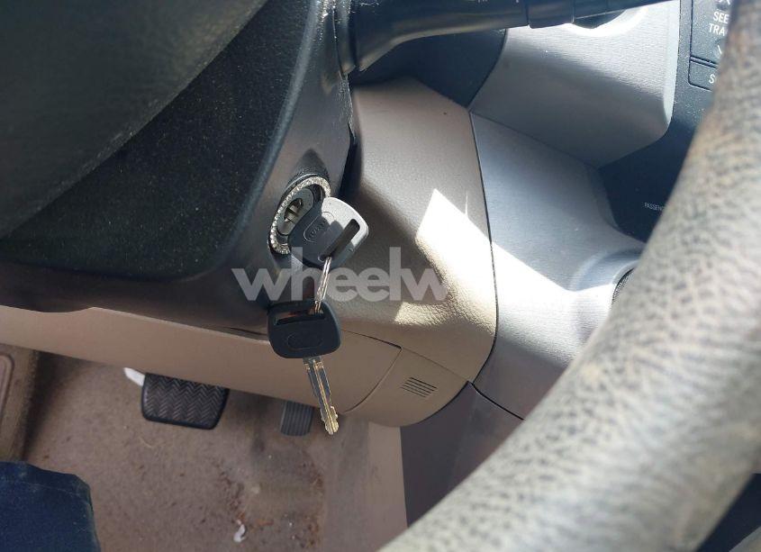 Photo 11 of 2006 Toyota Rav4 (VIN JTMZD33V166007520)