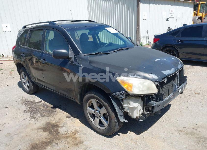 2006 Toyota Rav4 (VIN JTMZD33V366004702) main photo