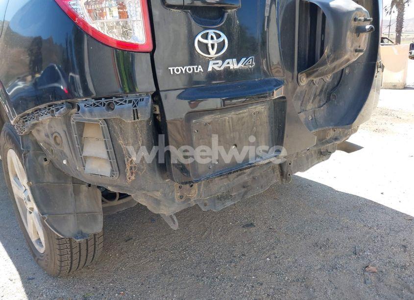 Photo 6 of 2006 Toyota Rav4 (VIN JTMZD33V366004702)