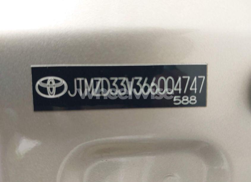 Photo 9 of 2006 Toyota Rav4 (VIN JTMZD33V366004747)