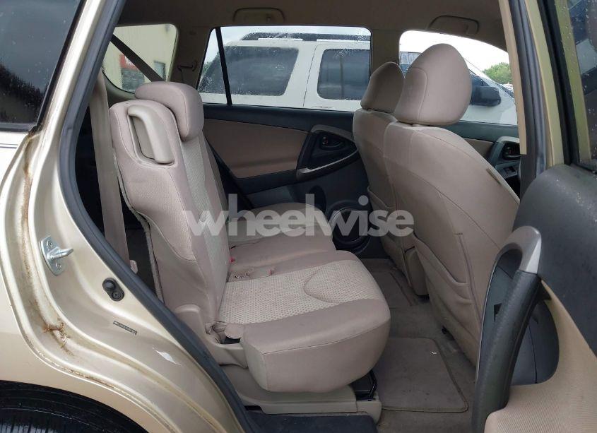 Photo 8 of 2007 Toyota Rav4 (VIN JTMZD33V375036637)