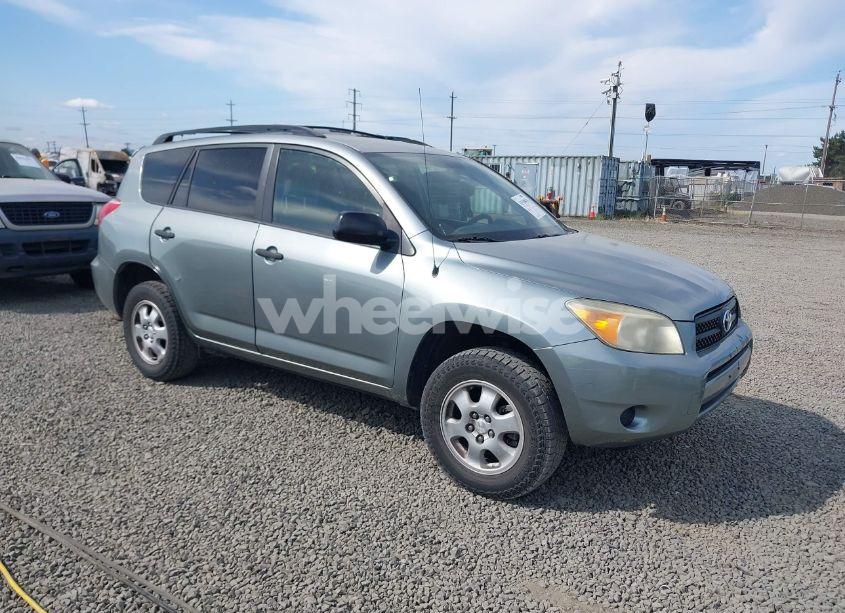 2006 Toyota Rav4 (VIN JTMZD33V666013054) main photo