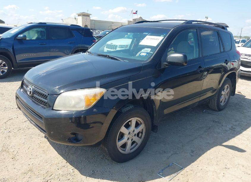 Photo 2 of 2006 Toyota Rav4 (VIN JTMZD33V865026216)