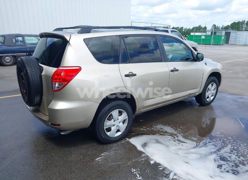 Photo 4 of 2006 Toyota Rav4 (VIN JTMZD33V866014383)