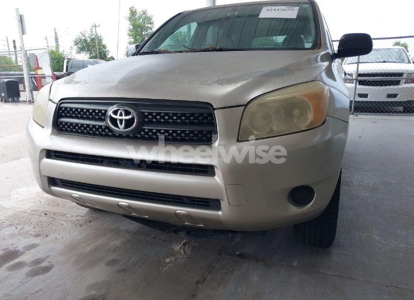 Photo 6 of 2008 Toyota Rav4 N/A (VIN JTMZD33V986067497)