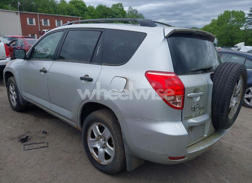 Photo 3 of 2007 Toyota Rav4 (VIN JTMZD33VX75046145)