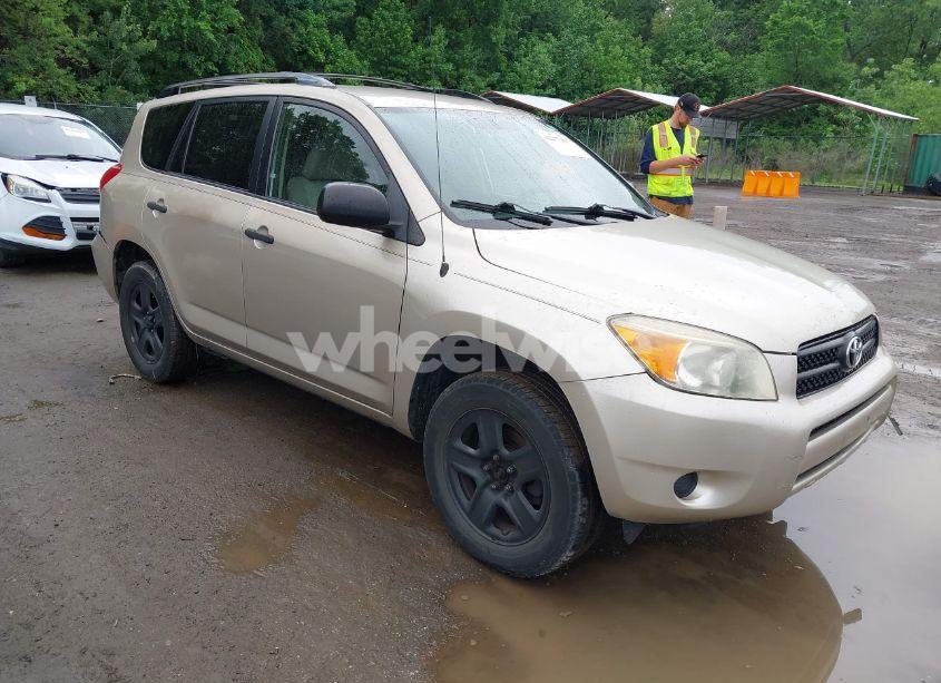 2007 Toyota Rav4 (VIN JTMZD35V375075032) main photo