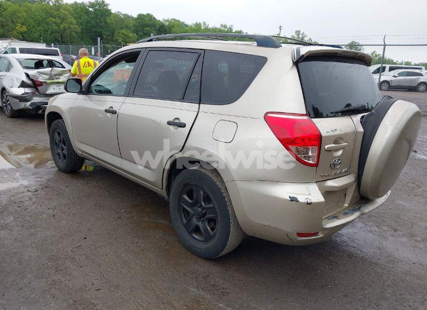 Photo 3 of 2007 Toyota Rav4 (VIN JTMZD35V375075032)