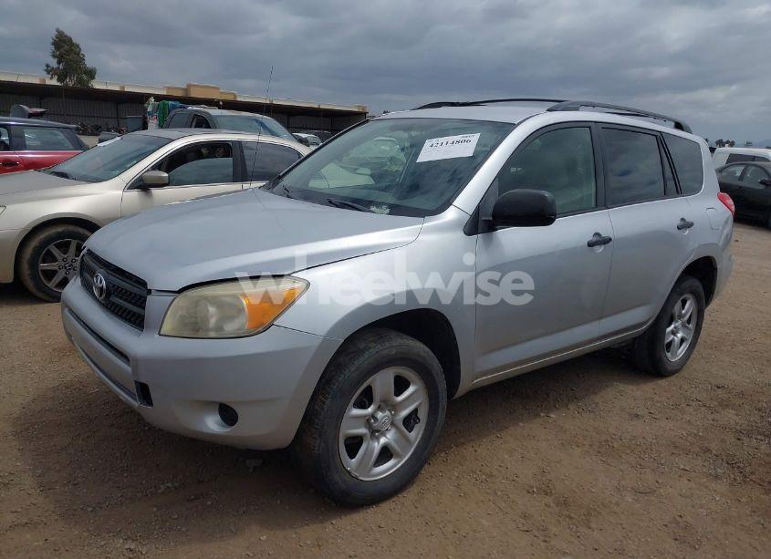 Photo 2 of 2006 Toyota Rav4 (VIN JTMZD35V865008053)