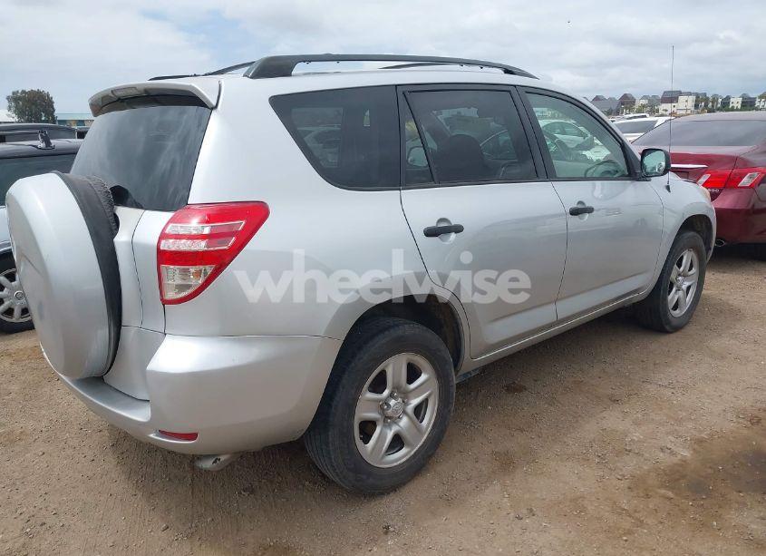 Photo 4 of 2006 Toyota Rav4 (VIN JTMZD35V865008053)