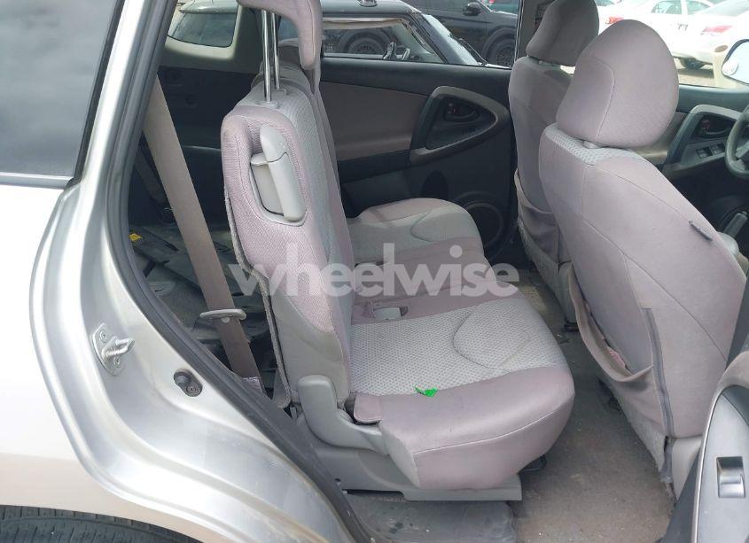 Photo 8 of 2006 Toyota Rav4 (VIN JTMZD35V865008053)