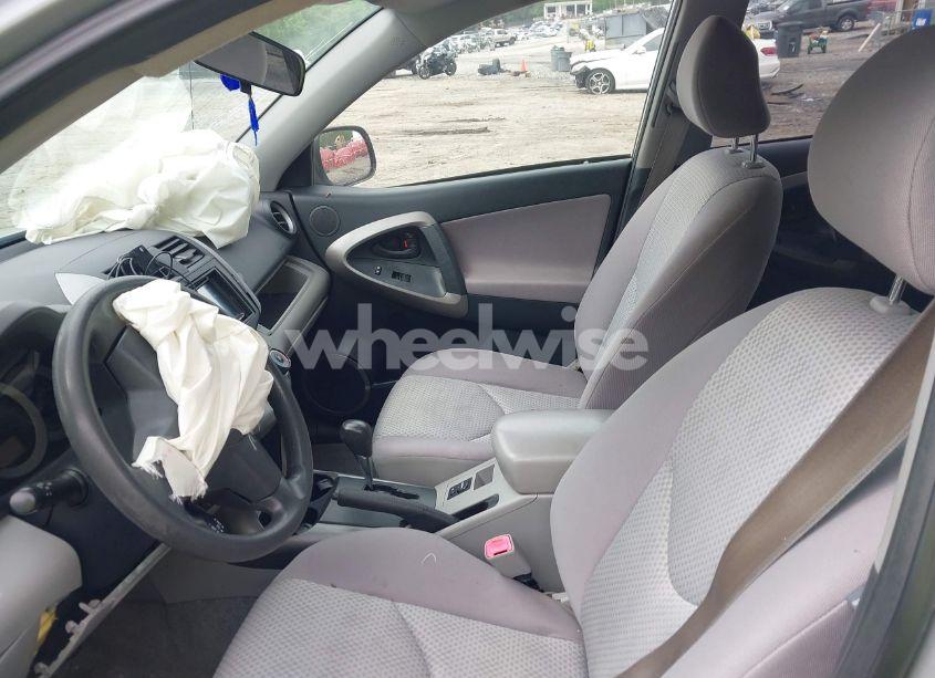 Photo 5 of 2008 Toyota Rav4 N/A (VIN JTMZD35V885087940)