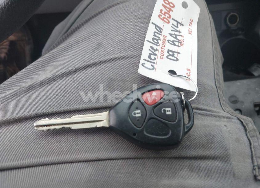 Photo 11 of 2009 Toyota Rav4 (VIN JTMZF33V49D002130)