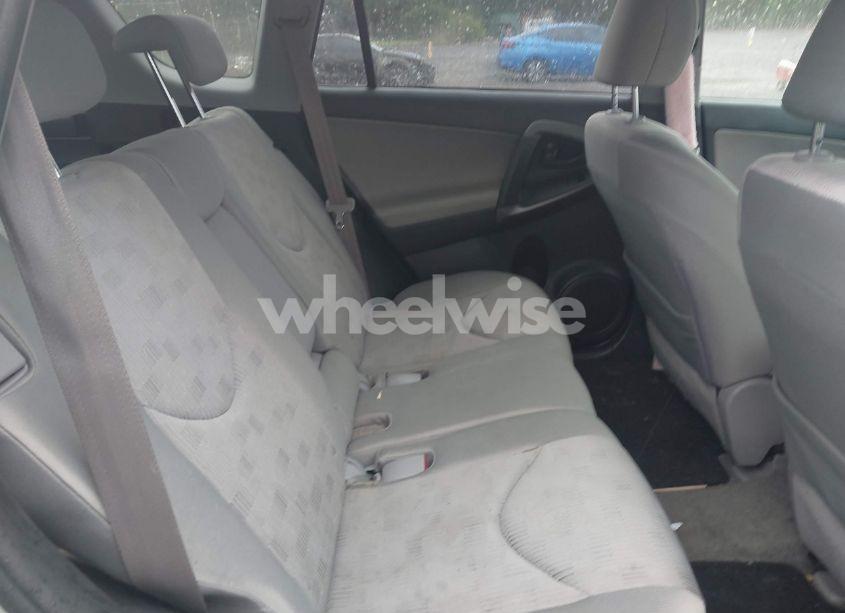 Photo 8 of 2009 Toyota Rav4 (VIN JTMZF33V49D002130)