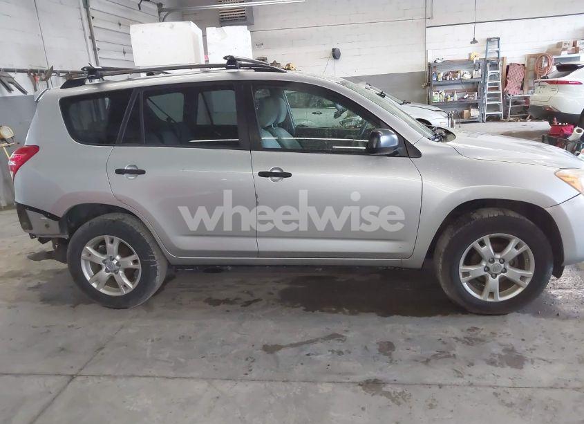 Photo 13 of 2009 Toyota Rav4 (VIN JTMZF33V995007480)