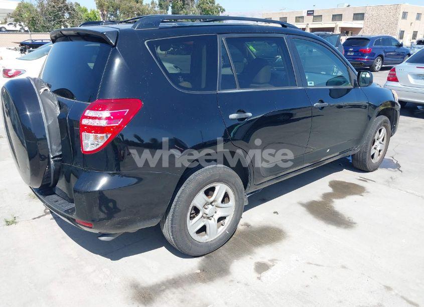 Photo 4 of 2009 Toyota Rav4 (VIN JTMZF33VX9D011799)