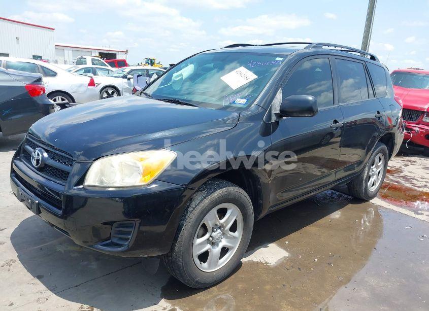 Photo 2 of 2011 Toyota Rav4 (VIN JTMZF4DV6B5033500)