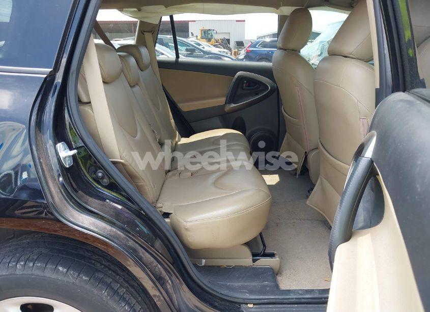 Photo 8 of 2011 Toyota Rav4 (VIN JTMZF4DV6B5033500)