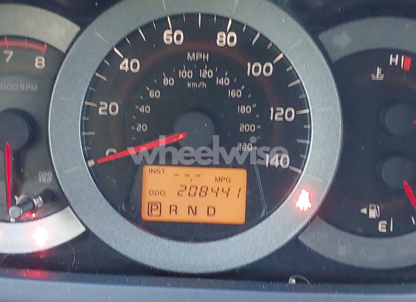 Photo 15 of 2011 Toyota Rav4 N/A (VIN JTMZF4DV6B5042780)