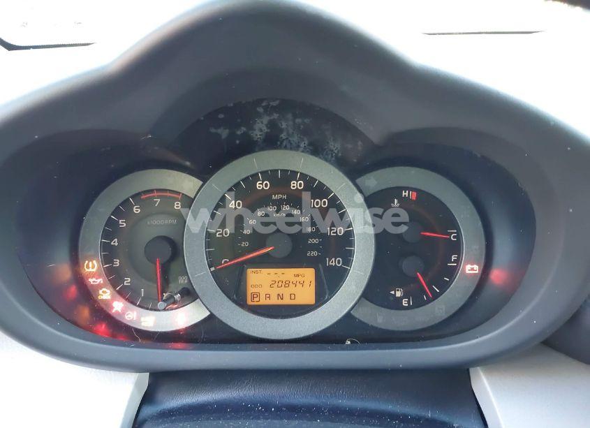 Photo 7 of 2011 Toyota Rav4 N/A (VIN JTMZF4DV6B5042780)