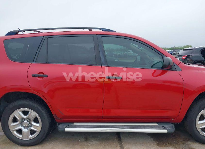 Photo 13 of 2011 Toyota Rav4 (VIN JTMZF4DV8B5033949)