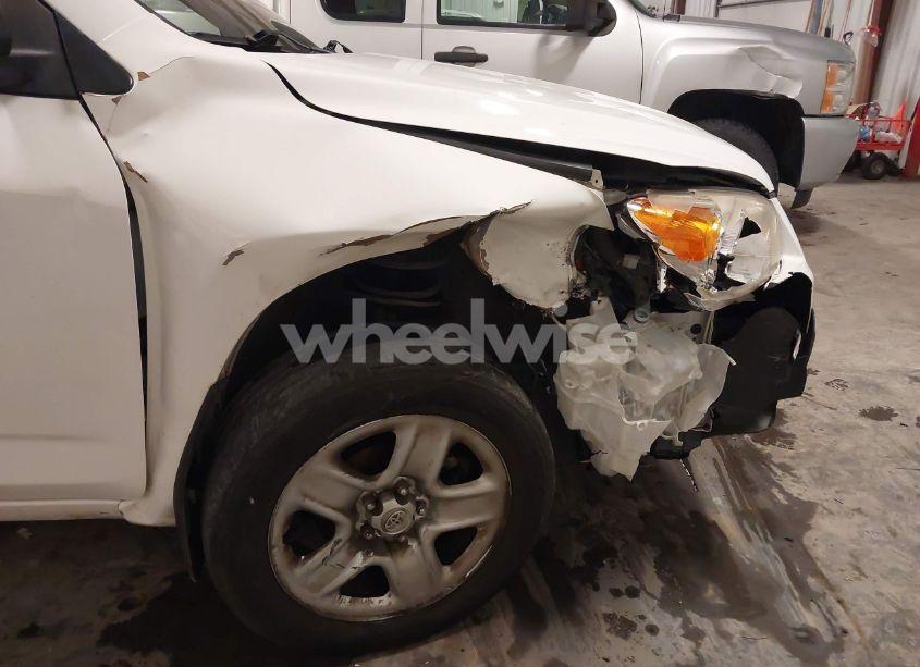 Photo 17 of 2011 Toyota Rav4 (VIN JTMZF4DV9B5036584)