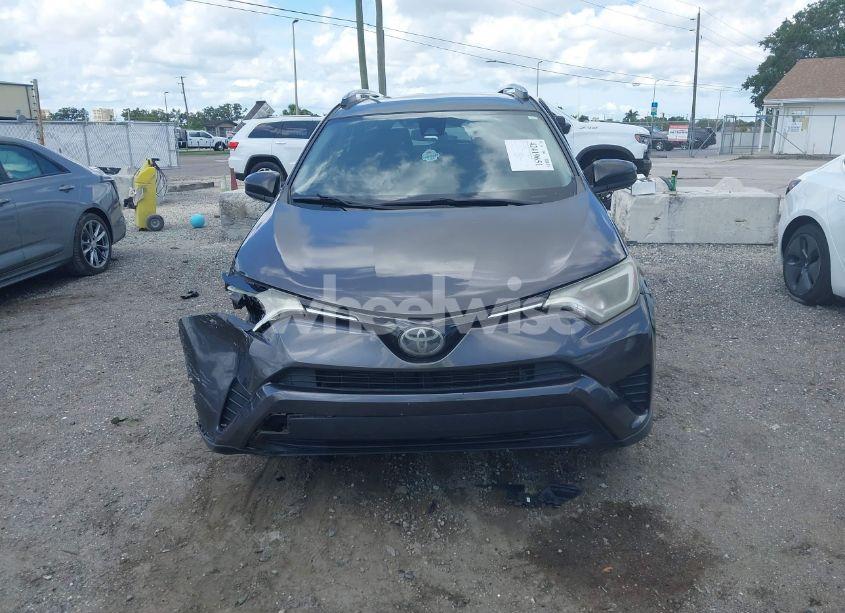 Photo 11 of 2018 Toyota Rav4 LE (VIN JTMZFREV0JJ154430)