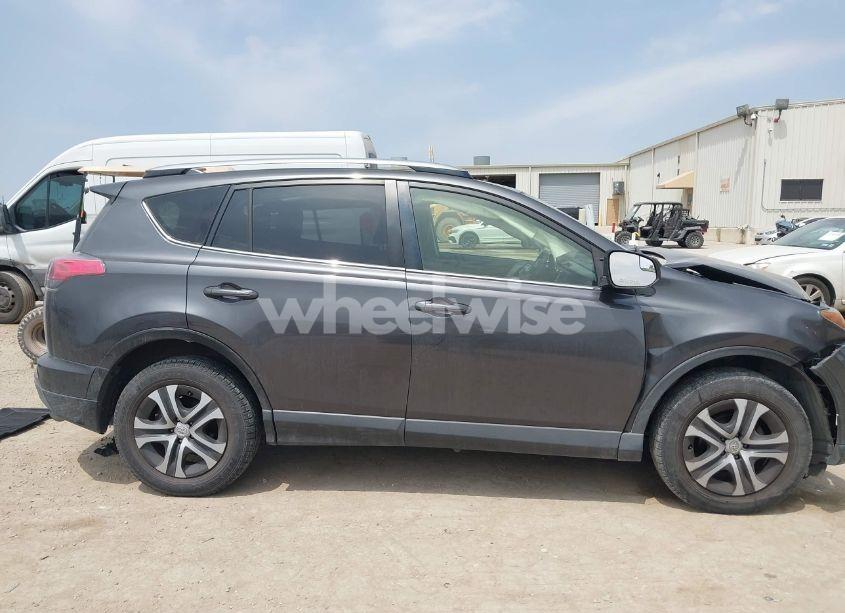 Photo 13 of 2018 Toyota Rav4 LE (VIN JTMZFREV0JJ211371)