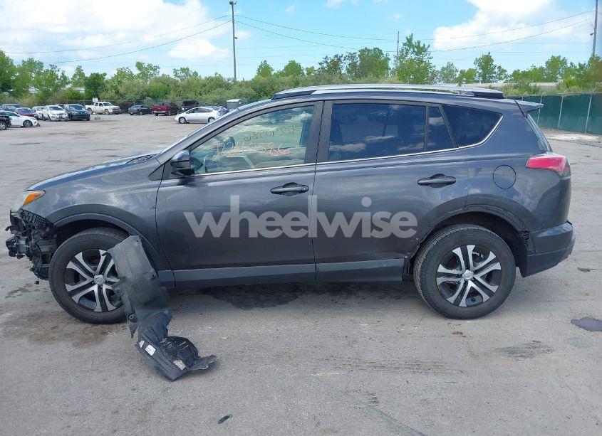 Photo 15 of 2018 Toyota Rav4 LE (VIN JTMZFREV0JJ739167)