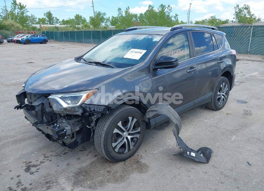 Photo 2 of 2018 Toyota Rav4 LE (VIN JTMZFREV0JJ739167)