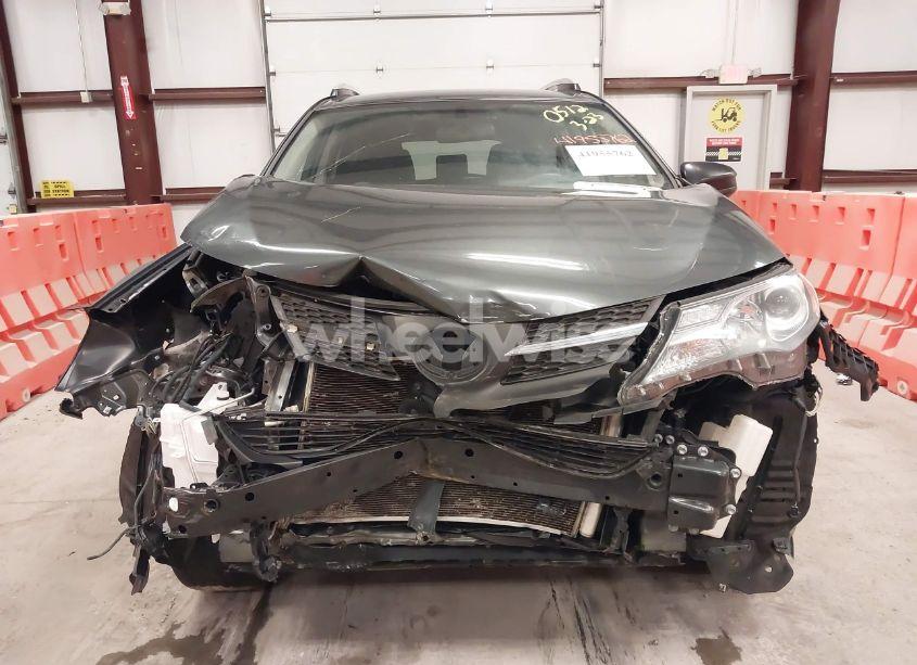 Photo 12 of 2015 Toyota Rav4 LE (VIN JTMZFREV1FD070512)